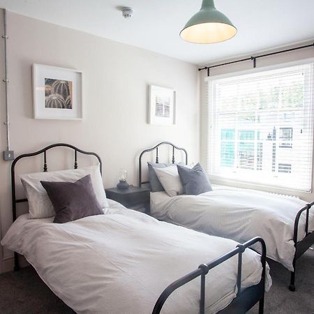 Oxford Street Grand Apartment- Free Evening Parking 南安普敦 外观 照片